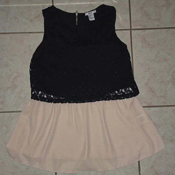 BAR III Elegant Black Lace Top with Cream Skirt Dress - Picture 2 of 4